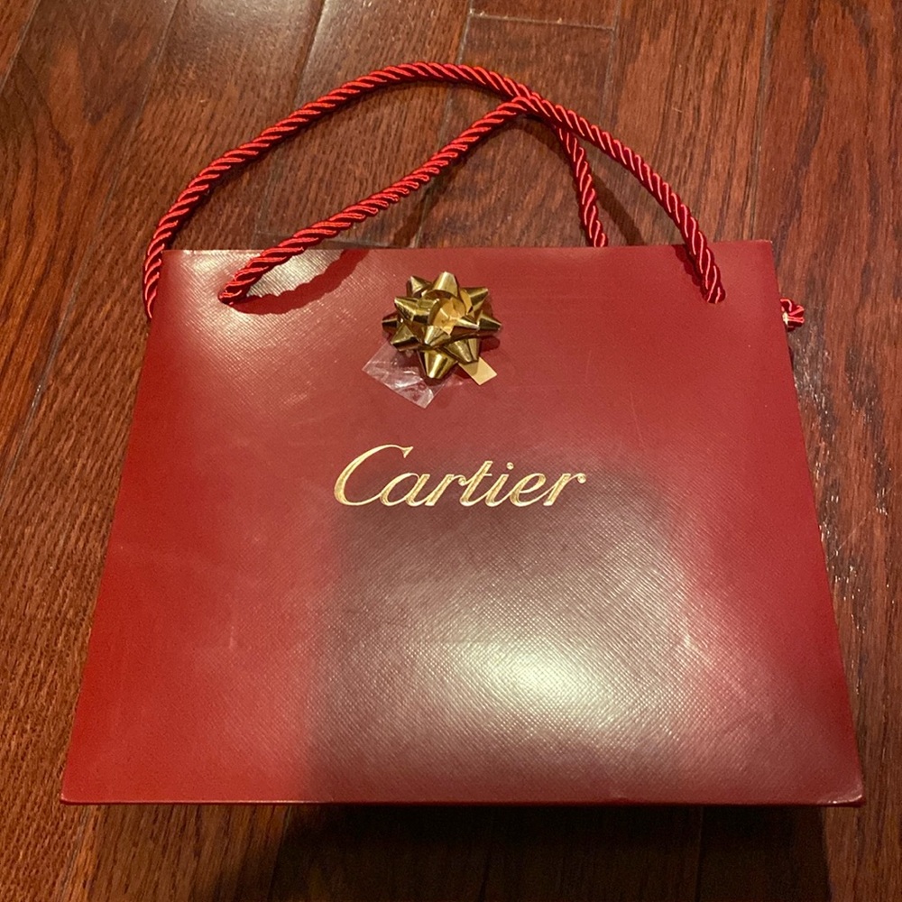 8x7 Cartier gift bag w bow